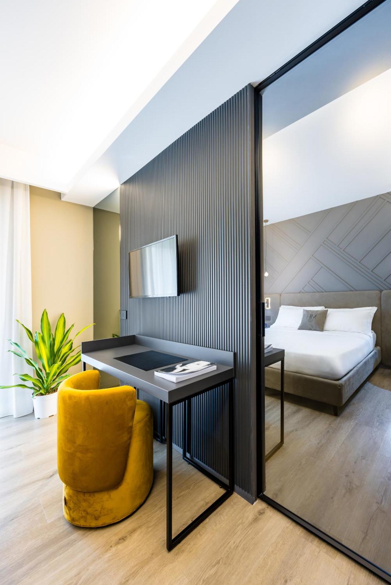 Mh Suites Plebiscito Neapel Exterior foto