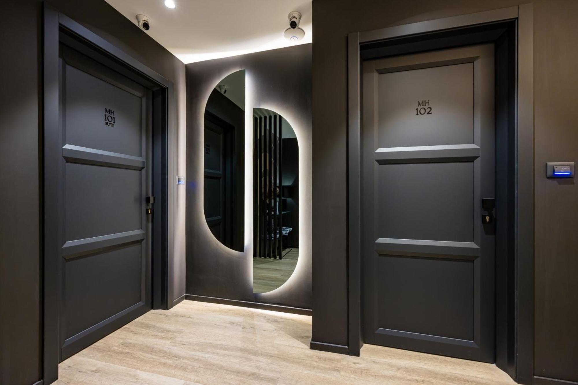 Mh Suites Plebiscito Neapel Exterior foto