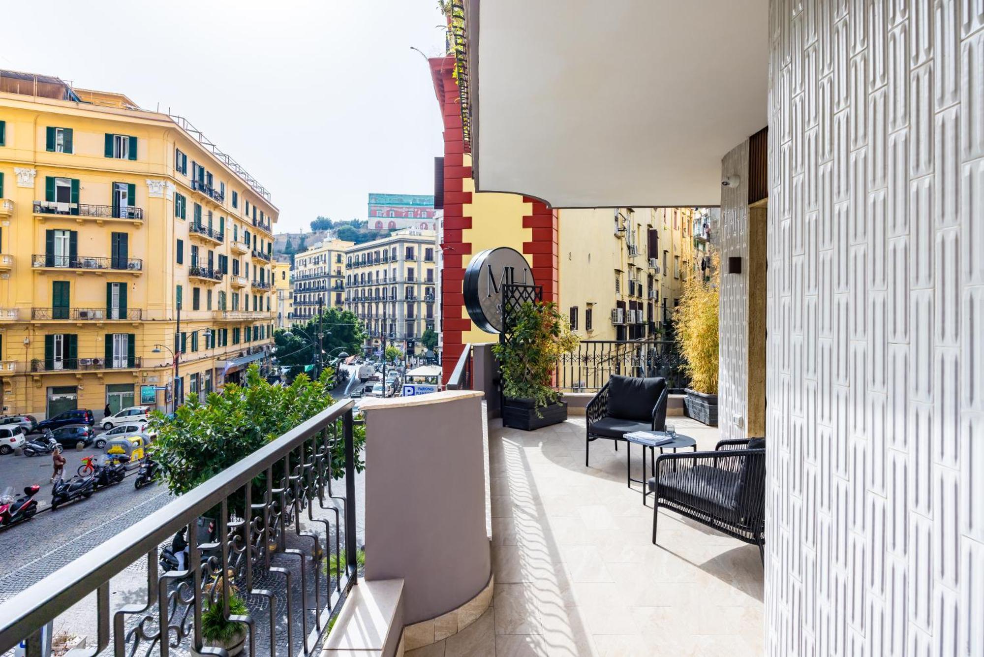 Mh Suites Plebiscito Neapel Exterior foto
